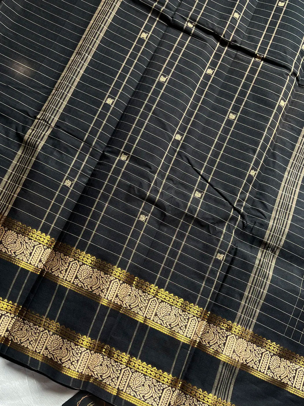 Kattam Edit – Black Checked Chettinadu Cotton