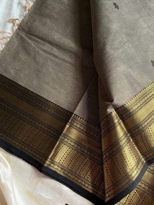 Grey Chettinadu Cotton Saree with Running Blouse – Subtle Weaves by House of Thansha
