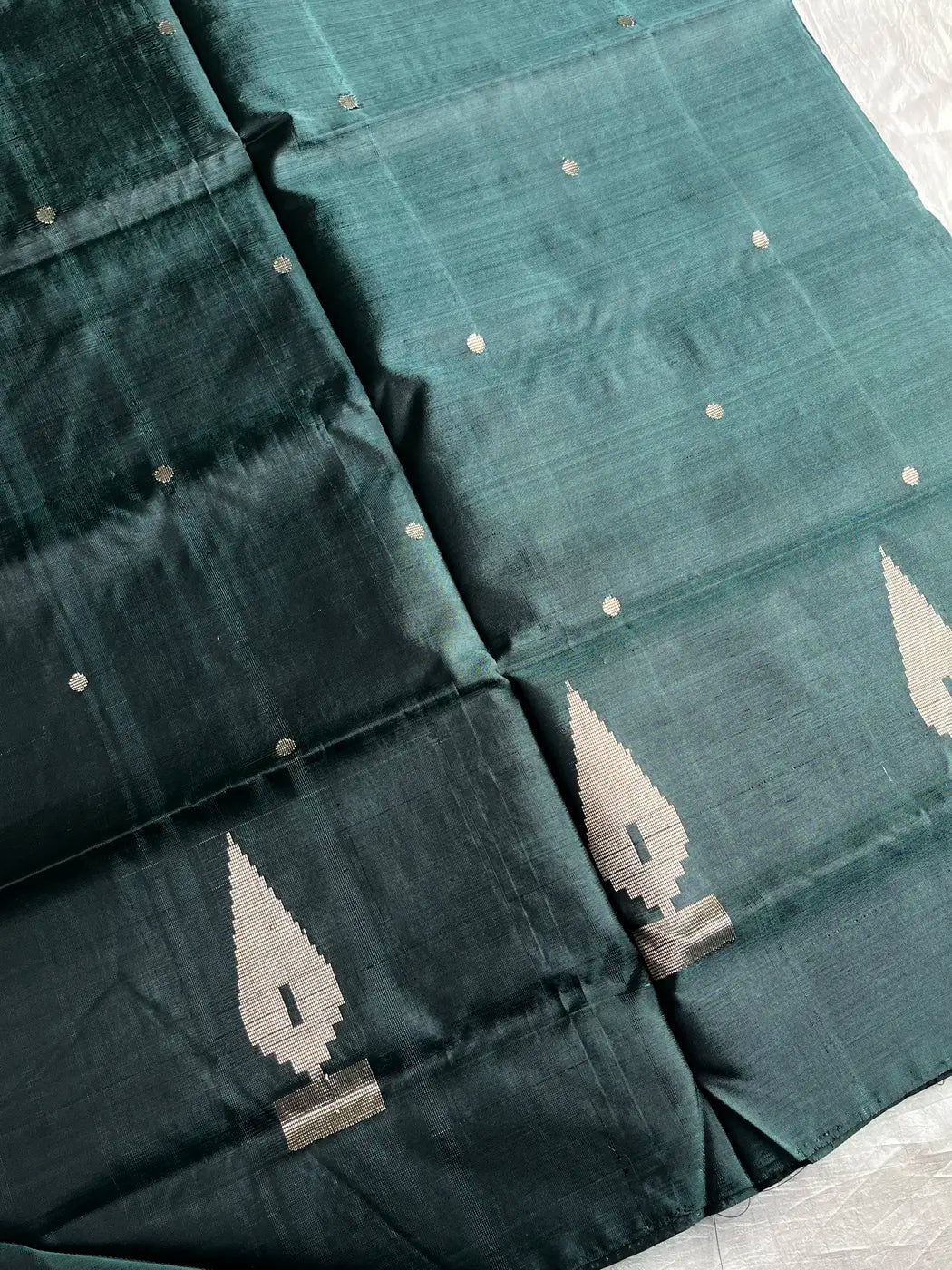 Vegan Silks | Chinnalampattu Saree – Bottle Green