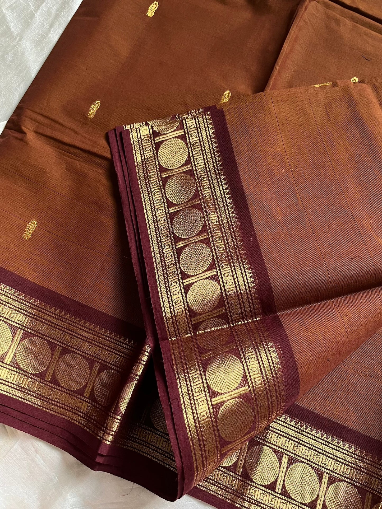 Honey Brown handloom Kanchi cotton saree with contrast border – House of Thansha