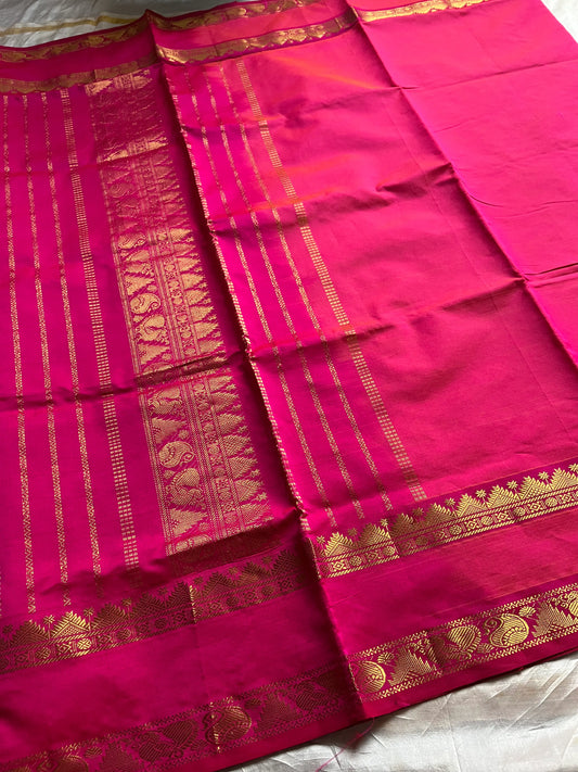 Light pink handloom Kanchi silk cotton saree (50% silk, 50% cotton) with dark pink pallu and contrast blouse