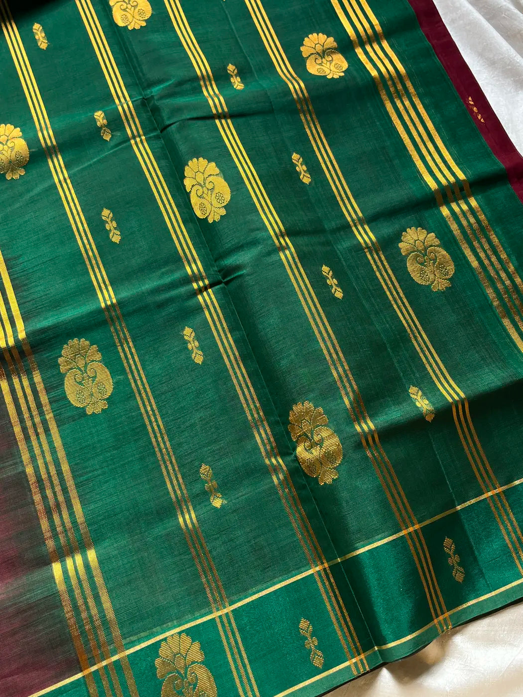 Vegan Silk Saree – Maroon Handloom Art Silk