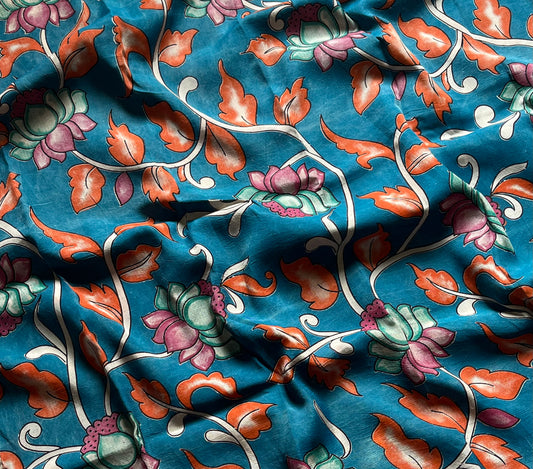 Bright sky blue Chennuri silk saree with hand-drawn Kalamkari patterns – House of Thansha