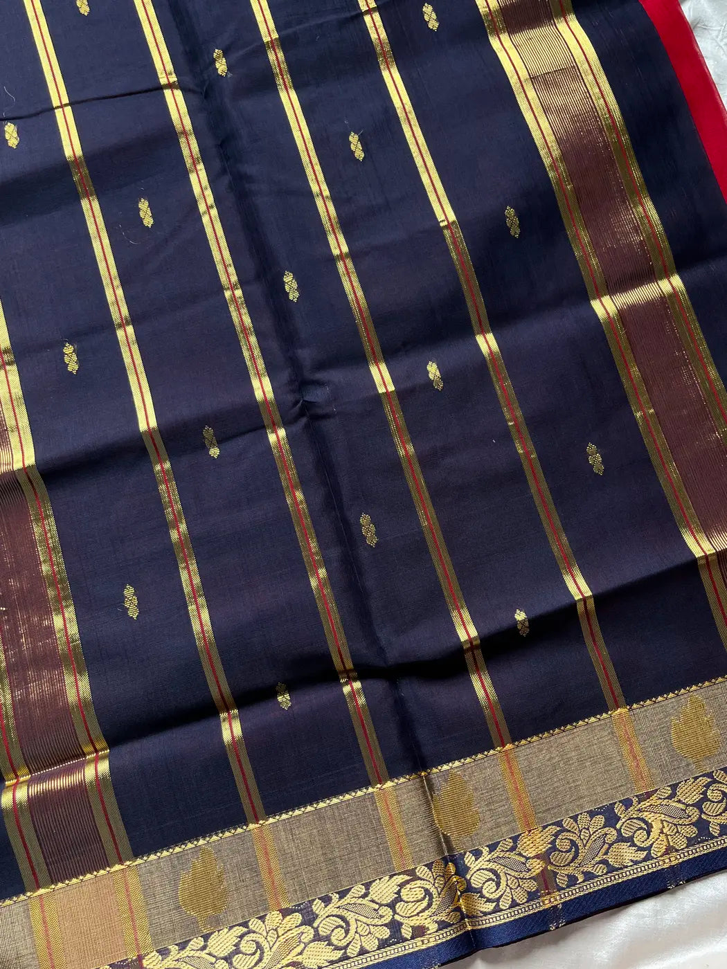 Vegan Silk Saree – Red & Blue | Handloom