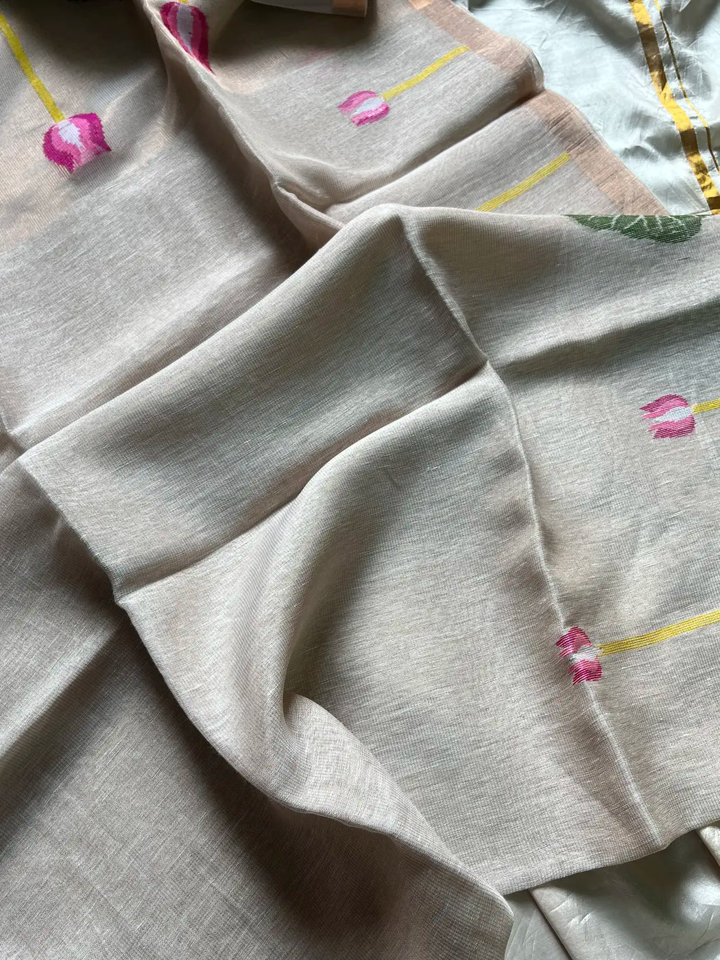 Handloom Silk Linen Jamdaani Saree - Cream White