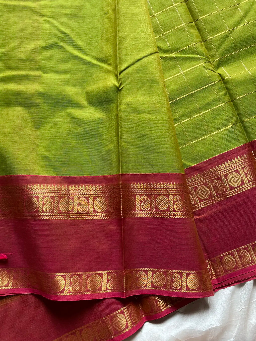 Royal Drapes – Green Zari Checks Kanchi Cotton Saree