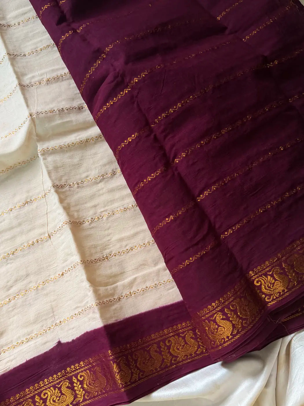 Sungudi Cotton Saree - Cream white
