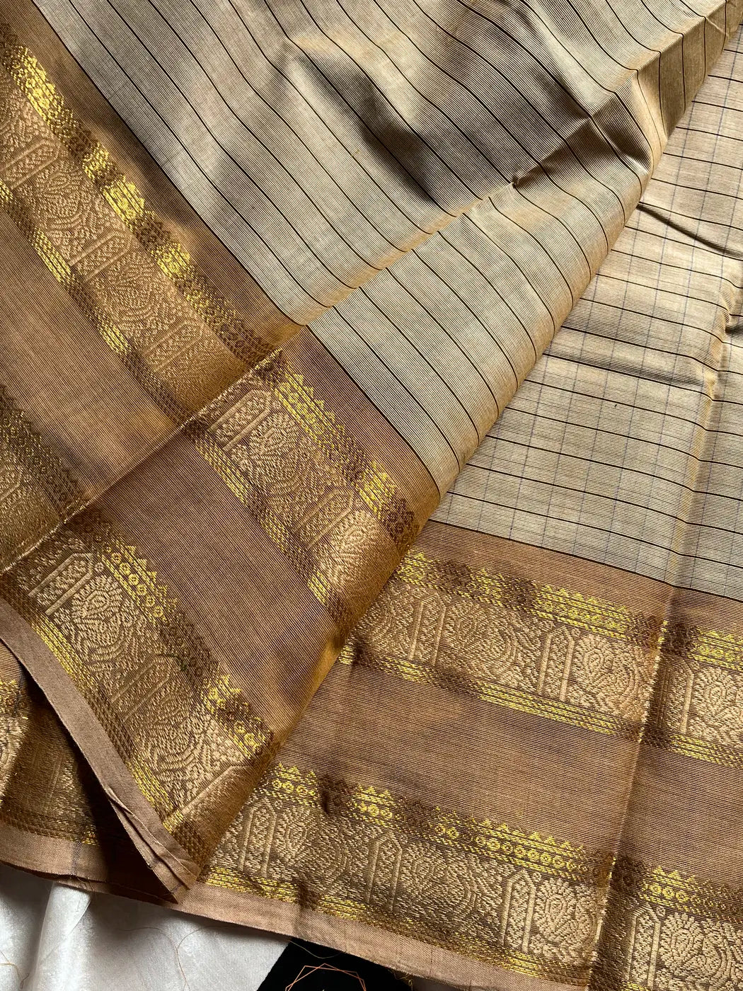 Kattam Edit – Beige Checked Chettinadu Cotton Saree