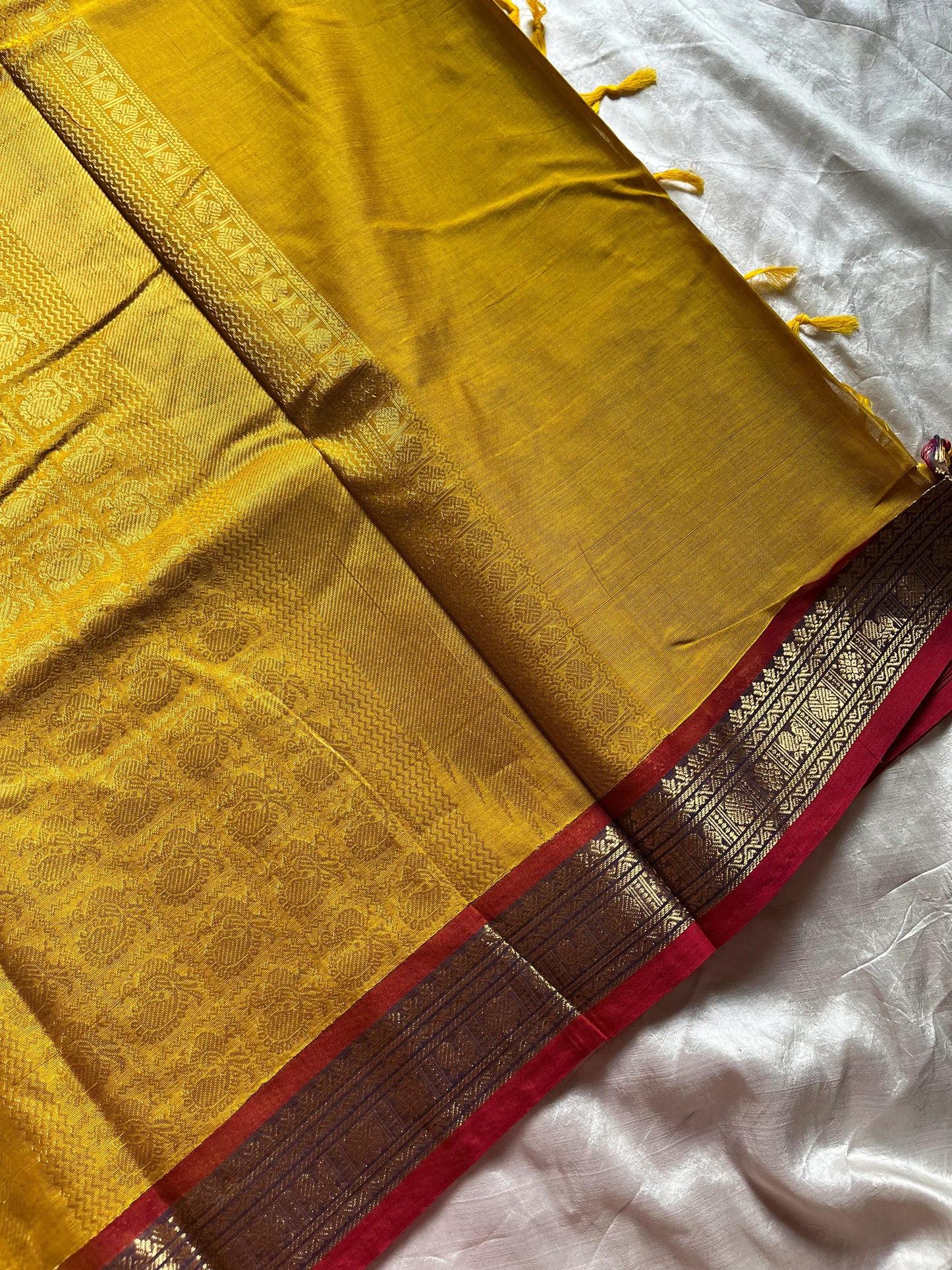 Throne Edit – Mustard yellow 120-Count Mercerised Kanchi Cotton