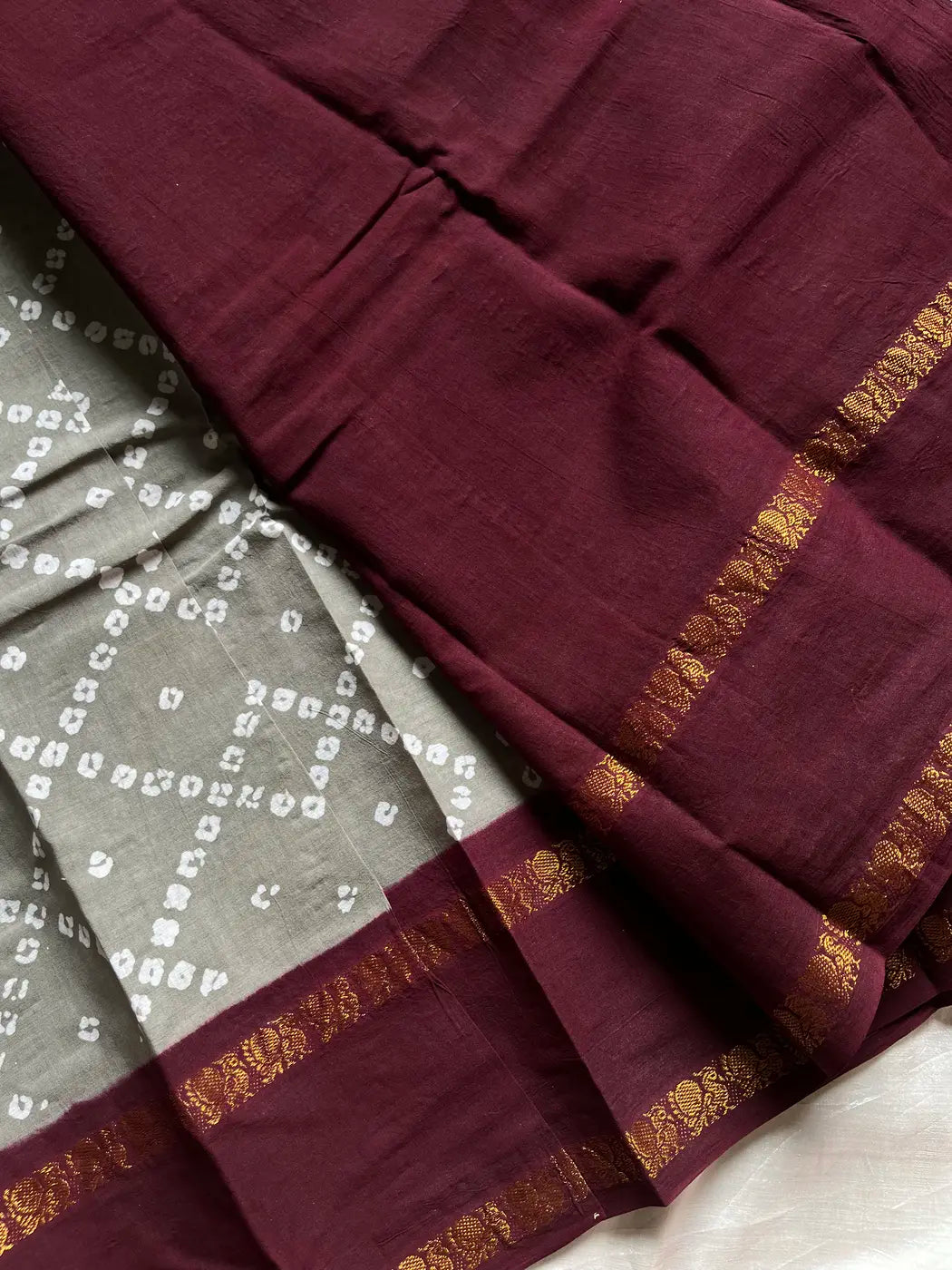 Madurai Sungudi Cotton - Grey & Maroon