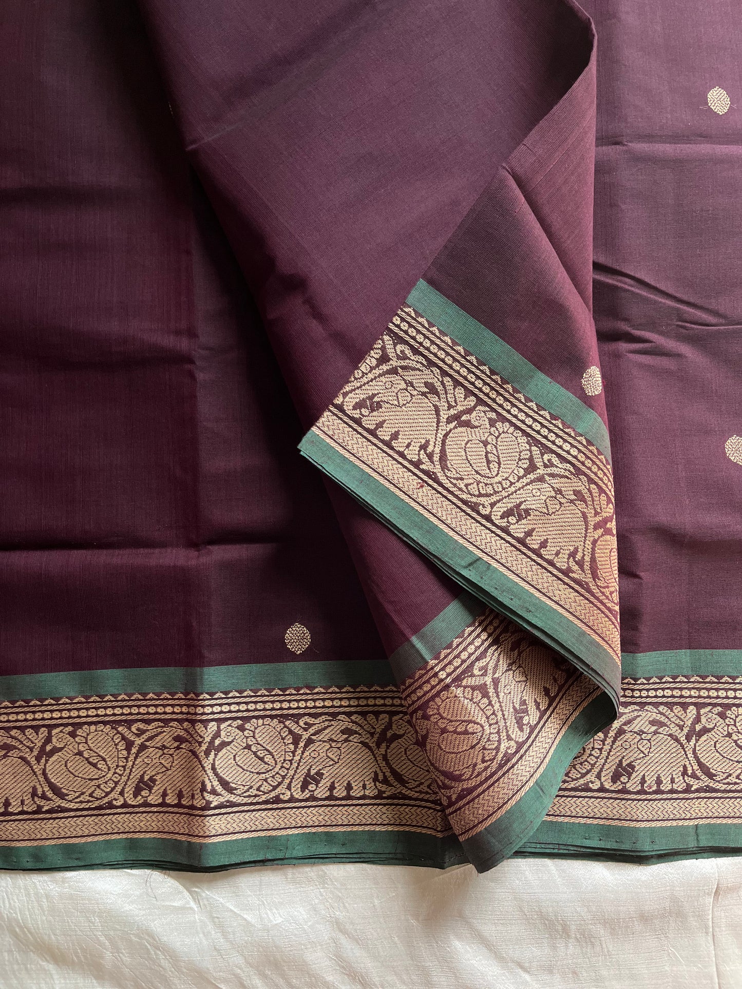 Coffee brown Kanchi cotton saree with dark green border and thread-woven pallu – House of Thansha