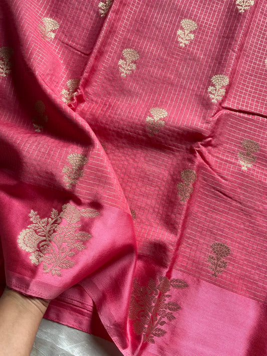 Banarasi Crepe Silk Saree – Coral Pink