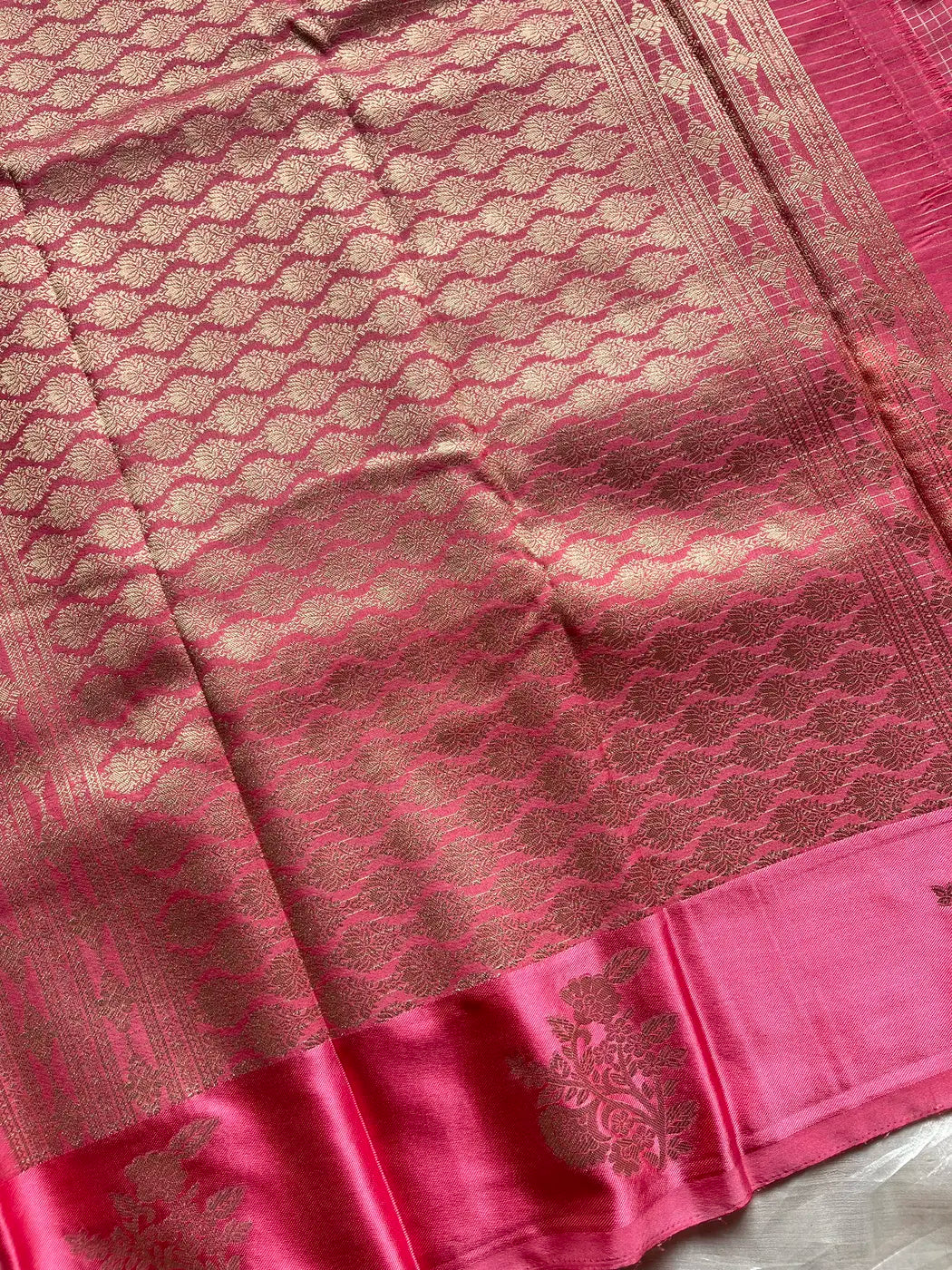 Banarasi Crepe Silk Saree – Coral Pink