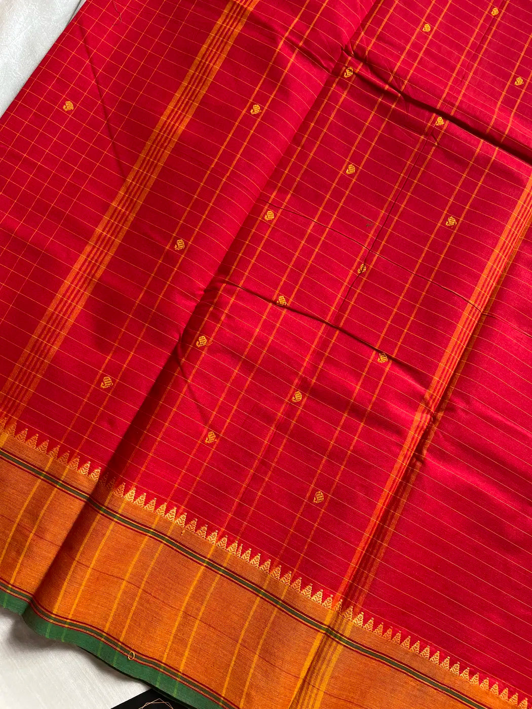 Kattam Edit – Red Kanchi Cotton Saree
