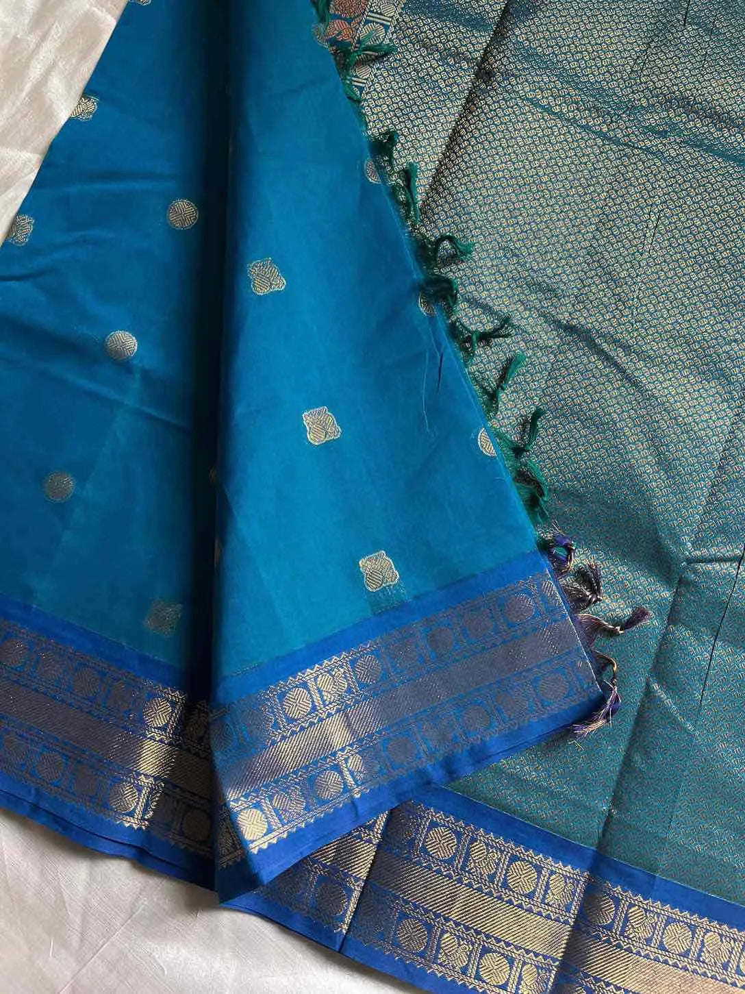 Soft mercerised Kanchi cotton saree with intricate zari border and motifs – House of Thansha