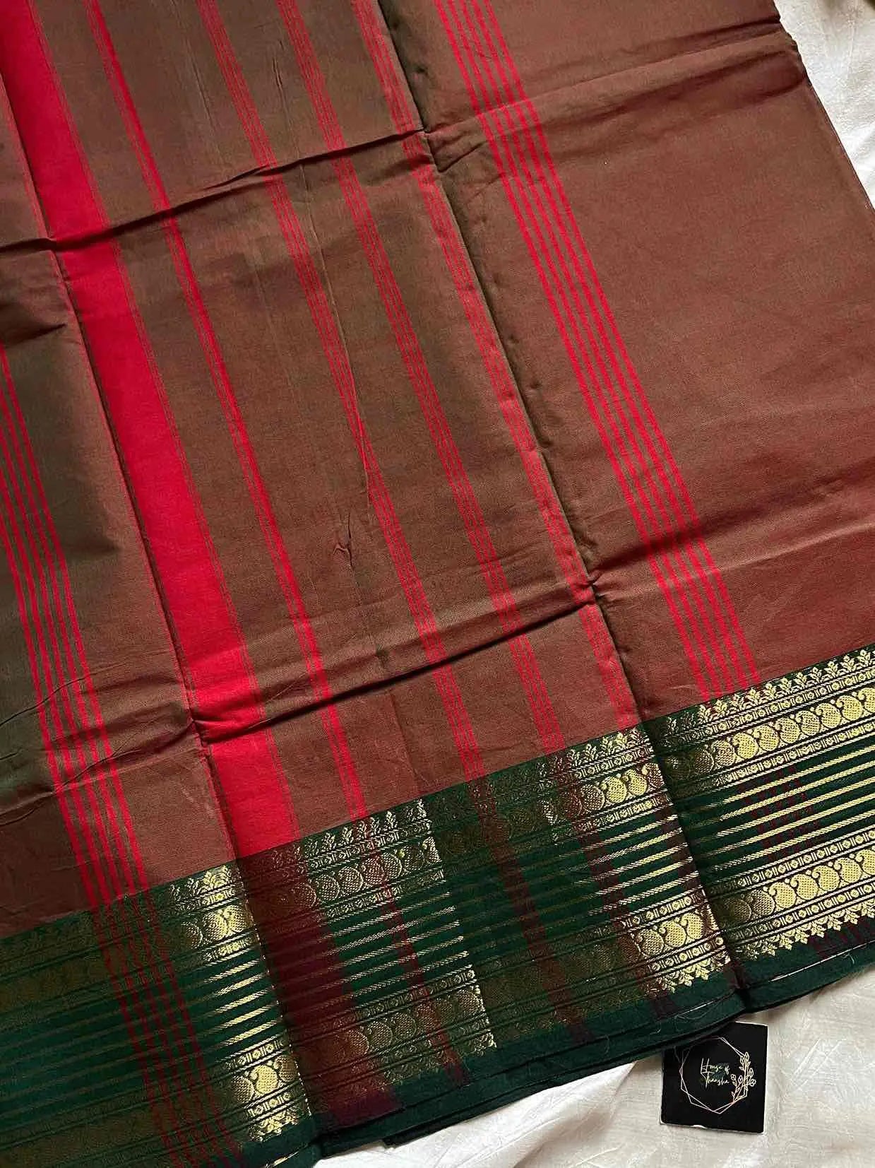 Kanchi cotton saree with subtle golden zari border – House of Thansha