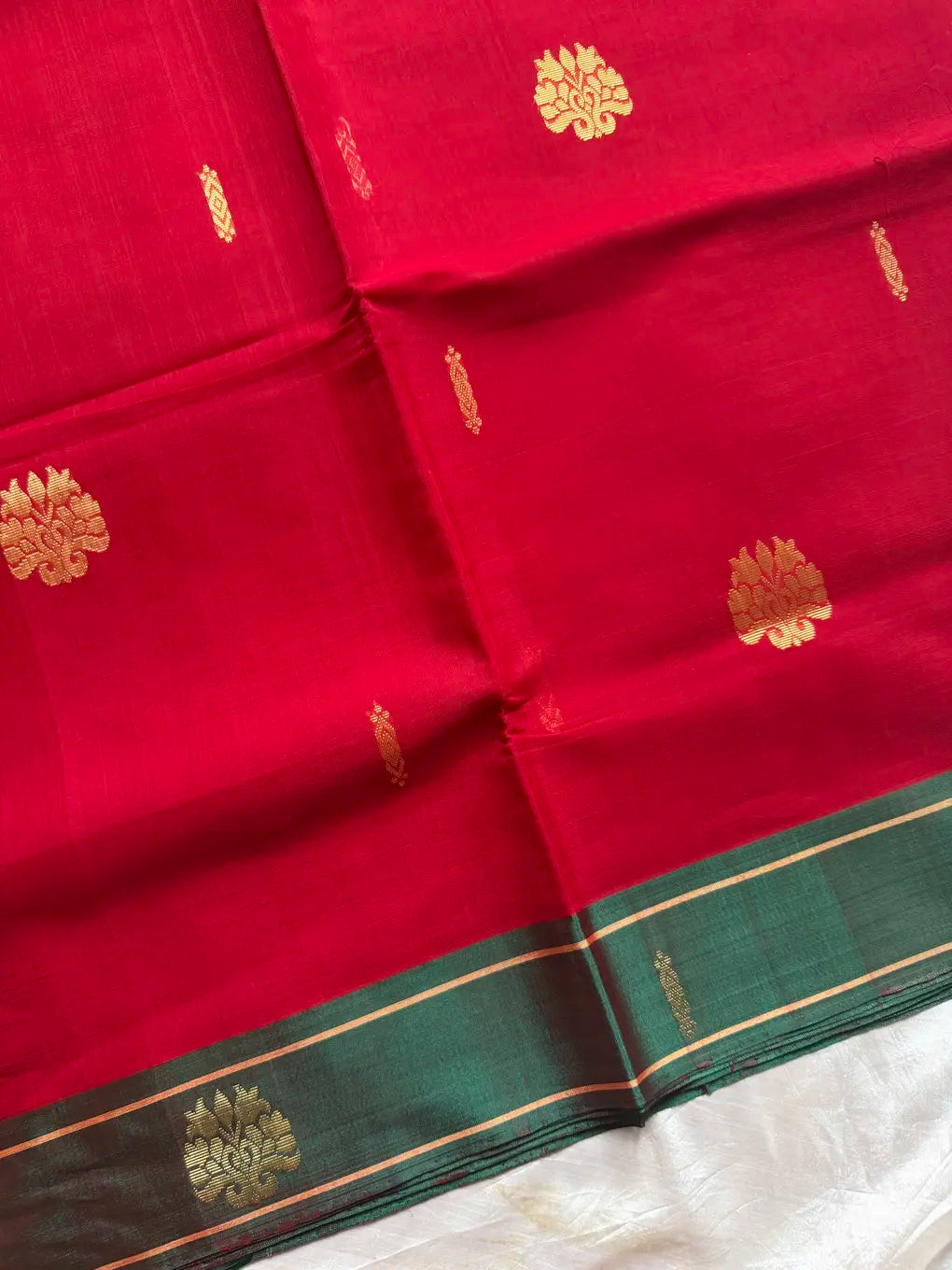 Vegan Silk Saree – Red Handloom Art Silk