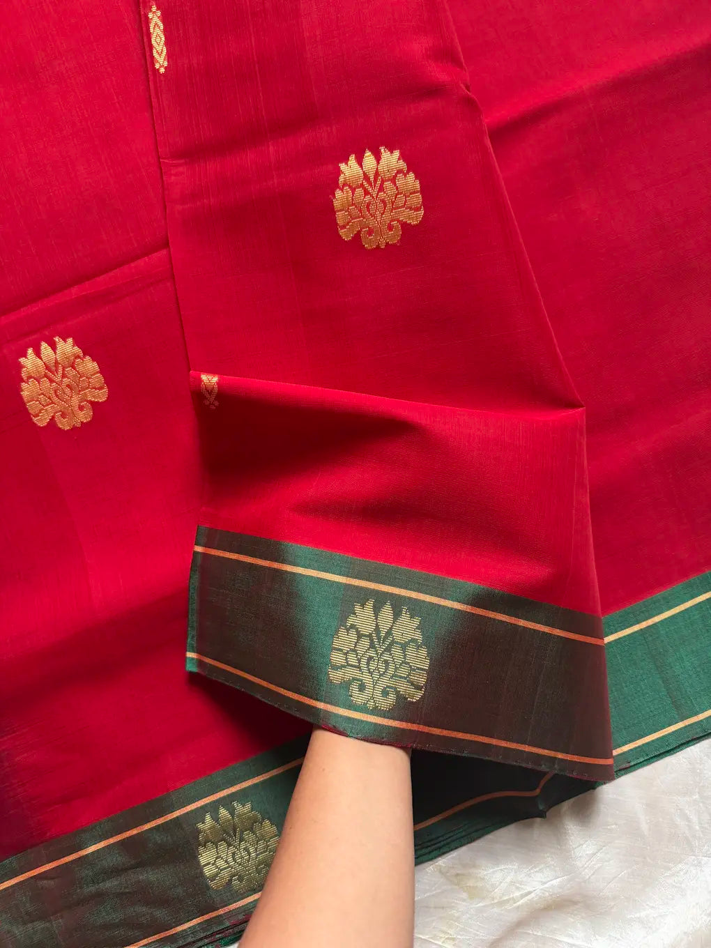 Vegan Silk Saree – Red Handloom Art Silk