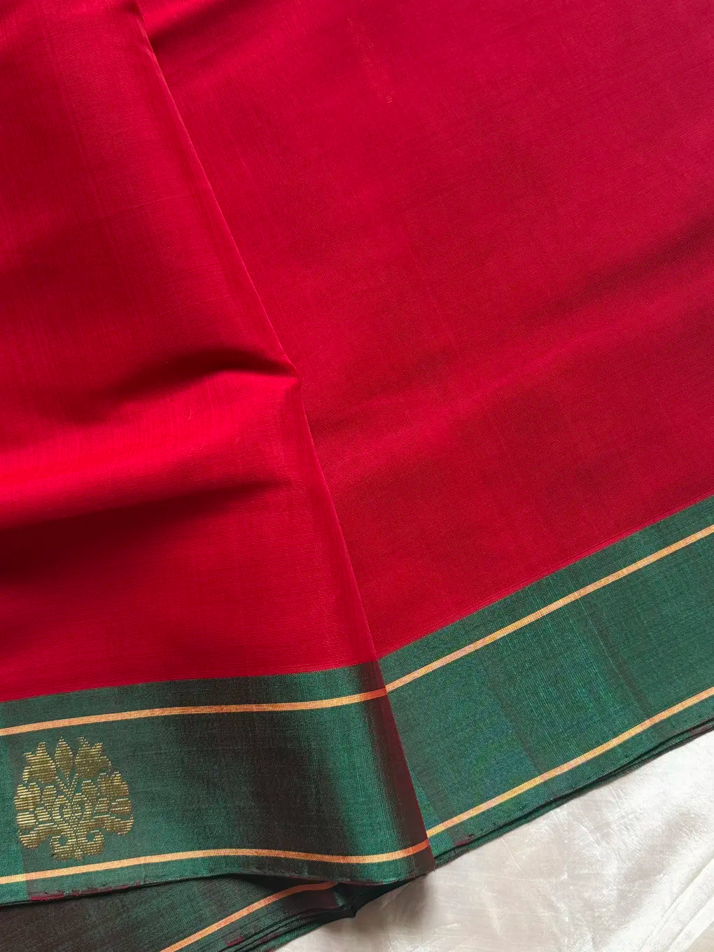 Vegan Silk Saree – Red Handloom Art Silk