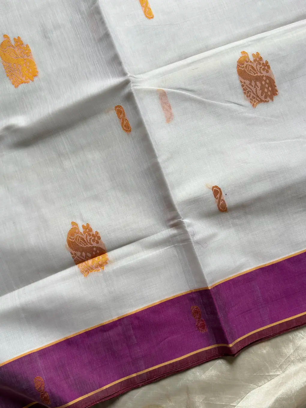 Vegan Silk Saree – White Handloom Art Silk