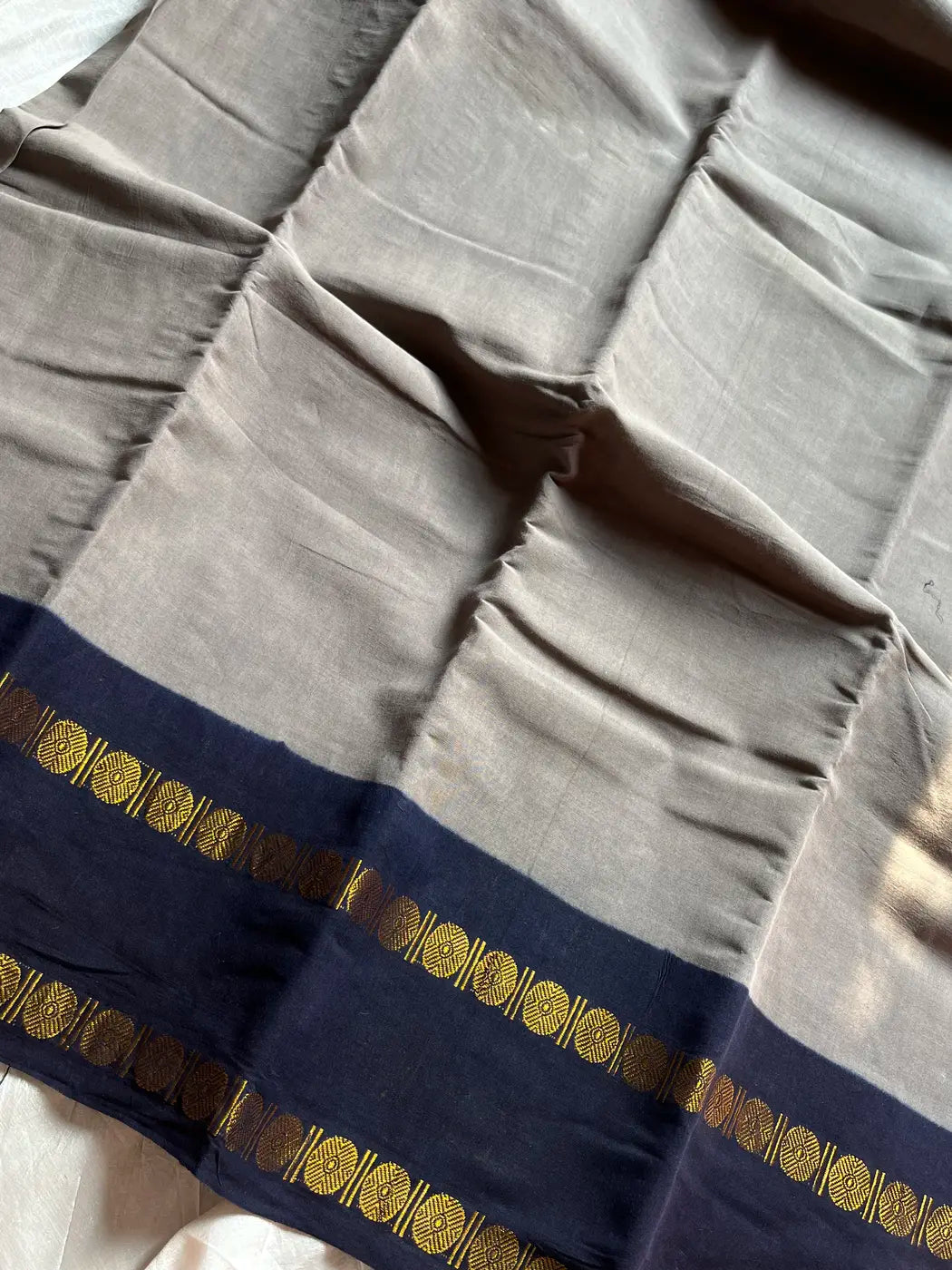 Sungudi Cotton Saree - Ash & Black