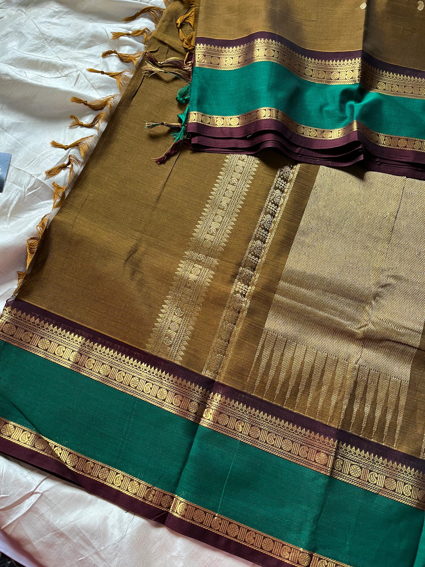 Throne Edit – Olive Brown 120 Counts Mercerised Kanchi Cotton Saree