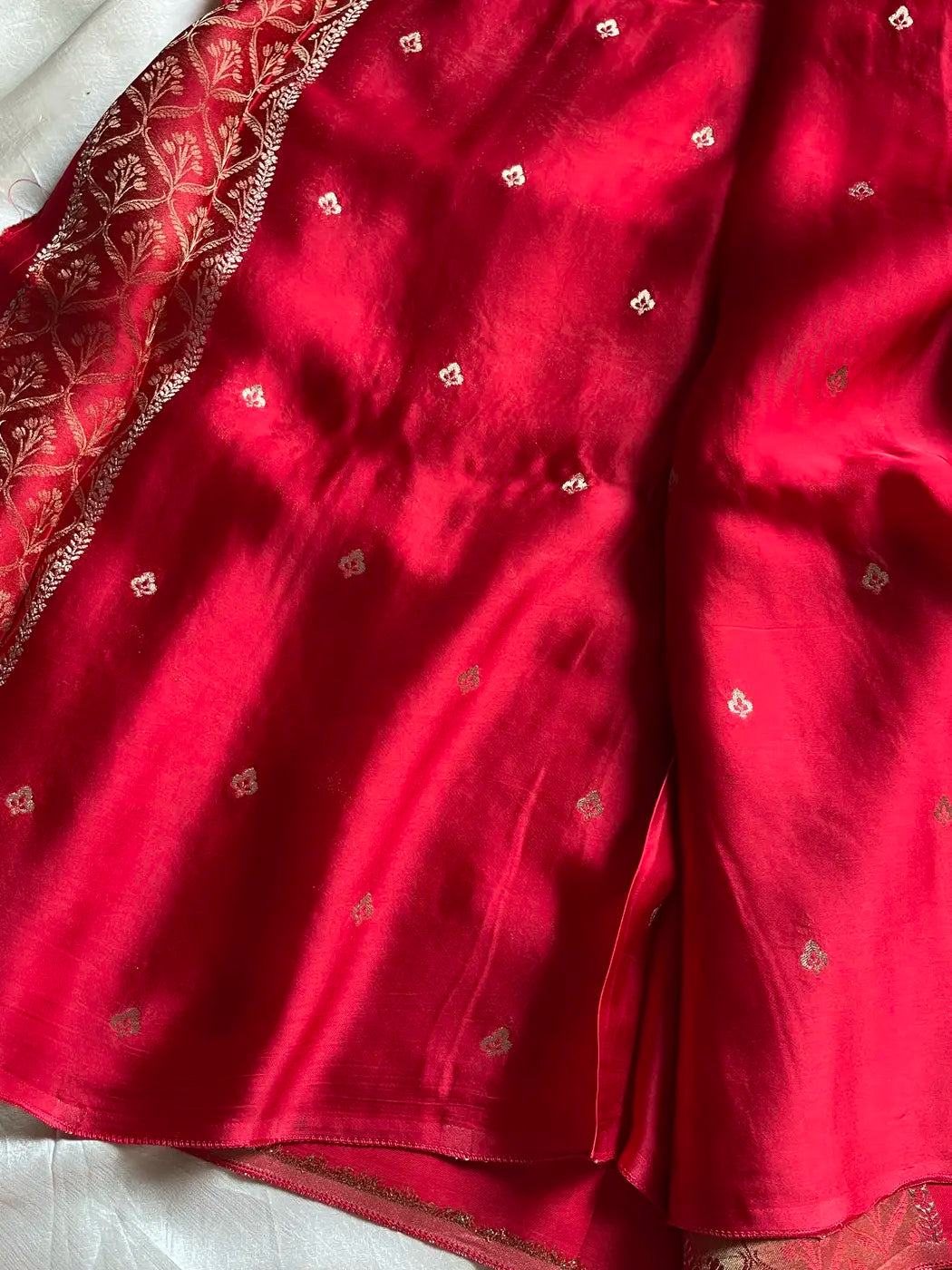 Banarasi Royale Edit - Red