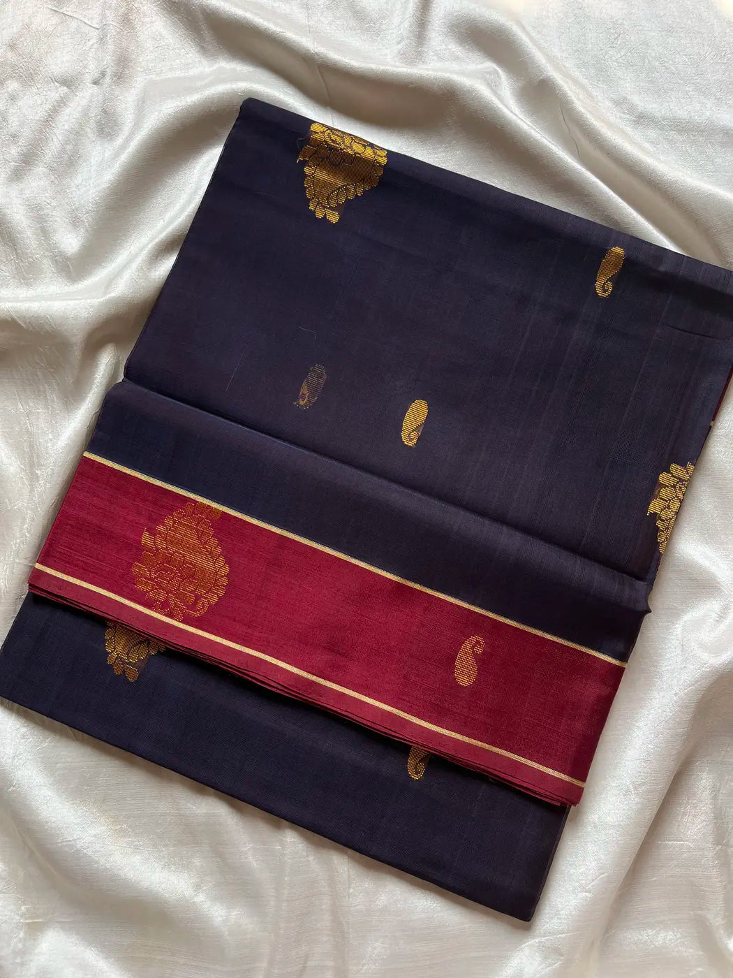 Vegan Silk Saree – Dark Blue Handloom Art Silk