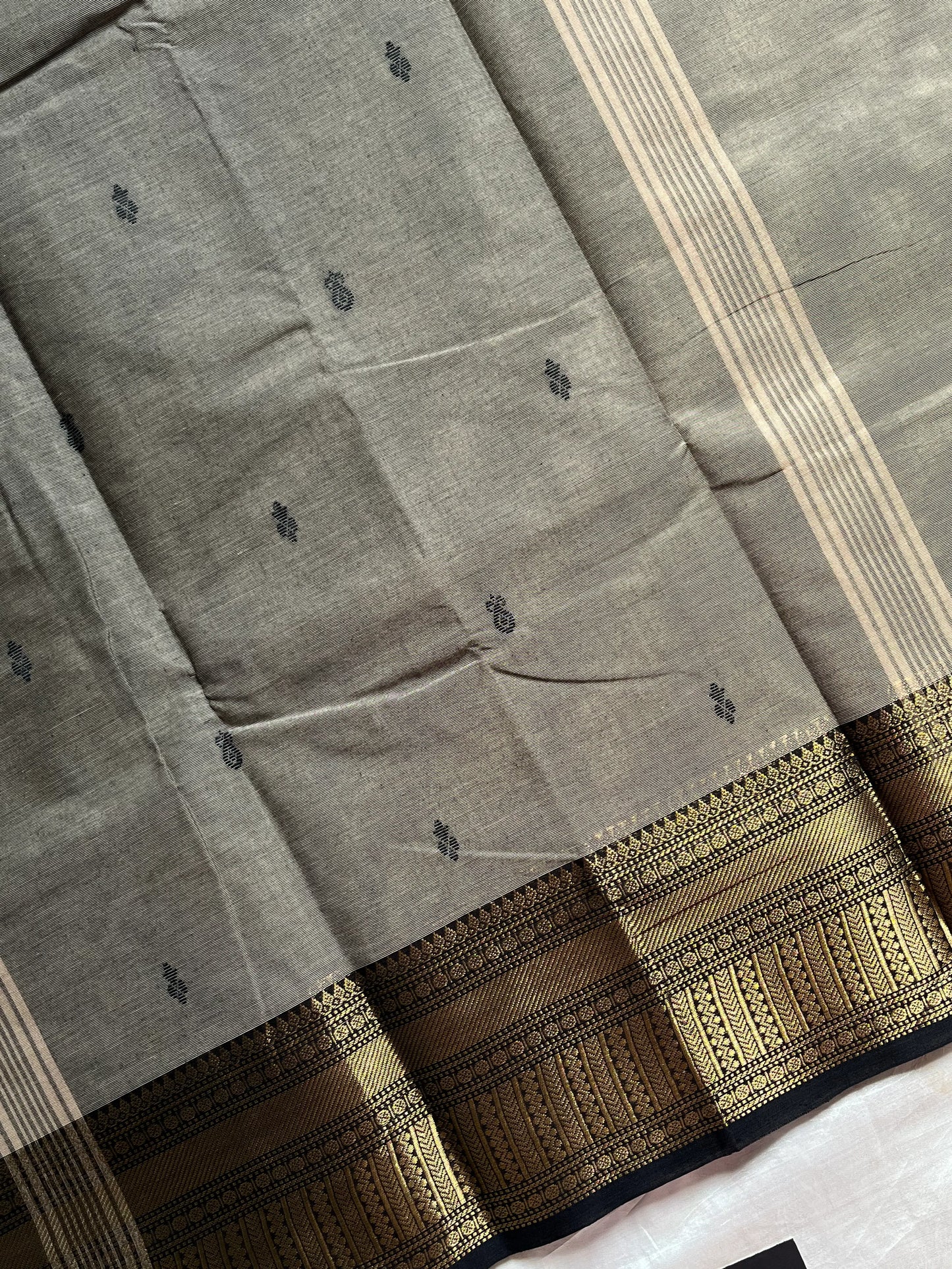 Grey Chettinadu Cotton Saree with Running Blouse – Subtle Weaves by House of Thansha