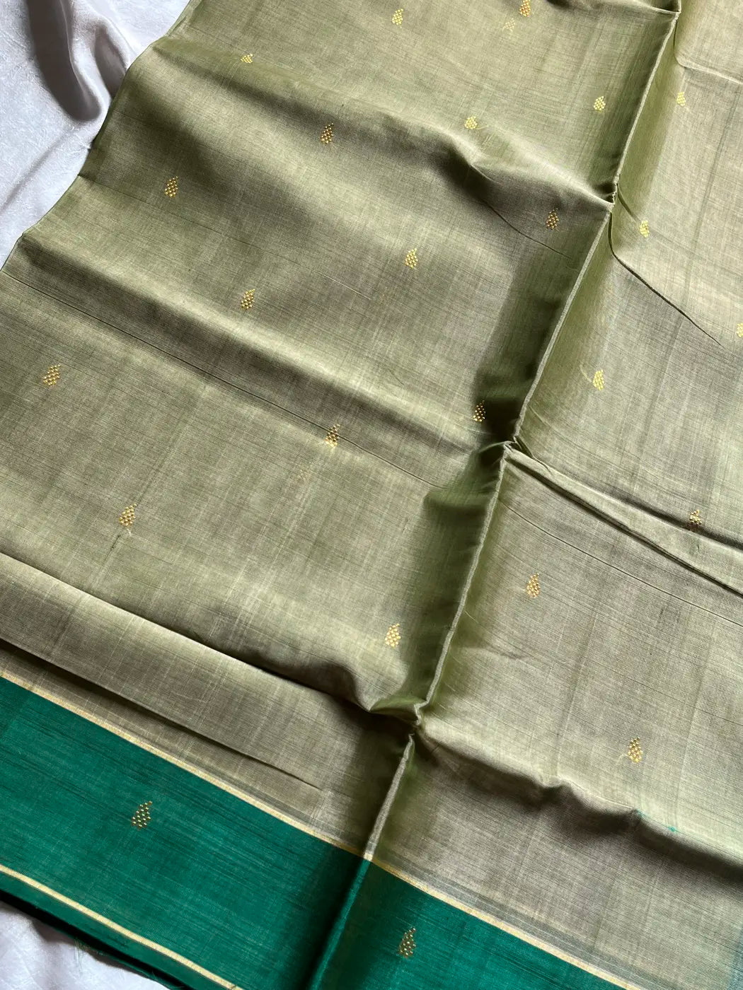 Vegan Silk Saree – Pastel green | Handloom Art Silk