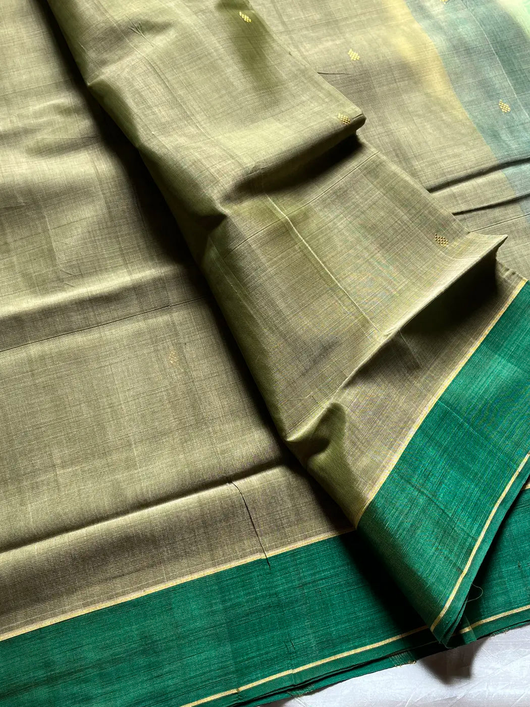 Vegan Silk Saree – Pastel green | Handloom Art Silk