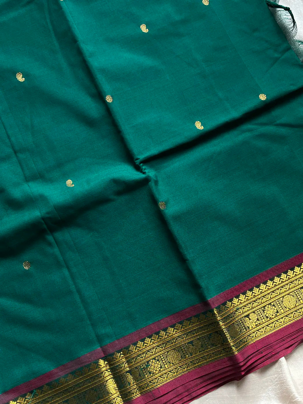 Throne Edit | Green 120 Count Mercerised Kanchi Cotton Saree