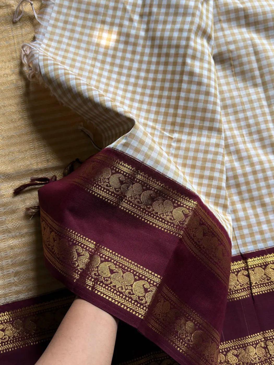 Korvai Kattam 120 count's mercerised Chettinadu Cotton Saree - White with Maroon