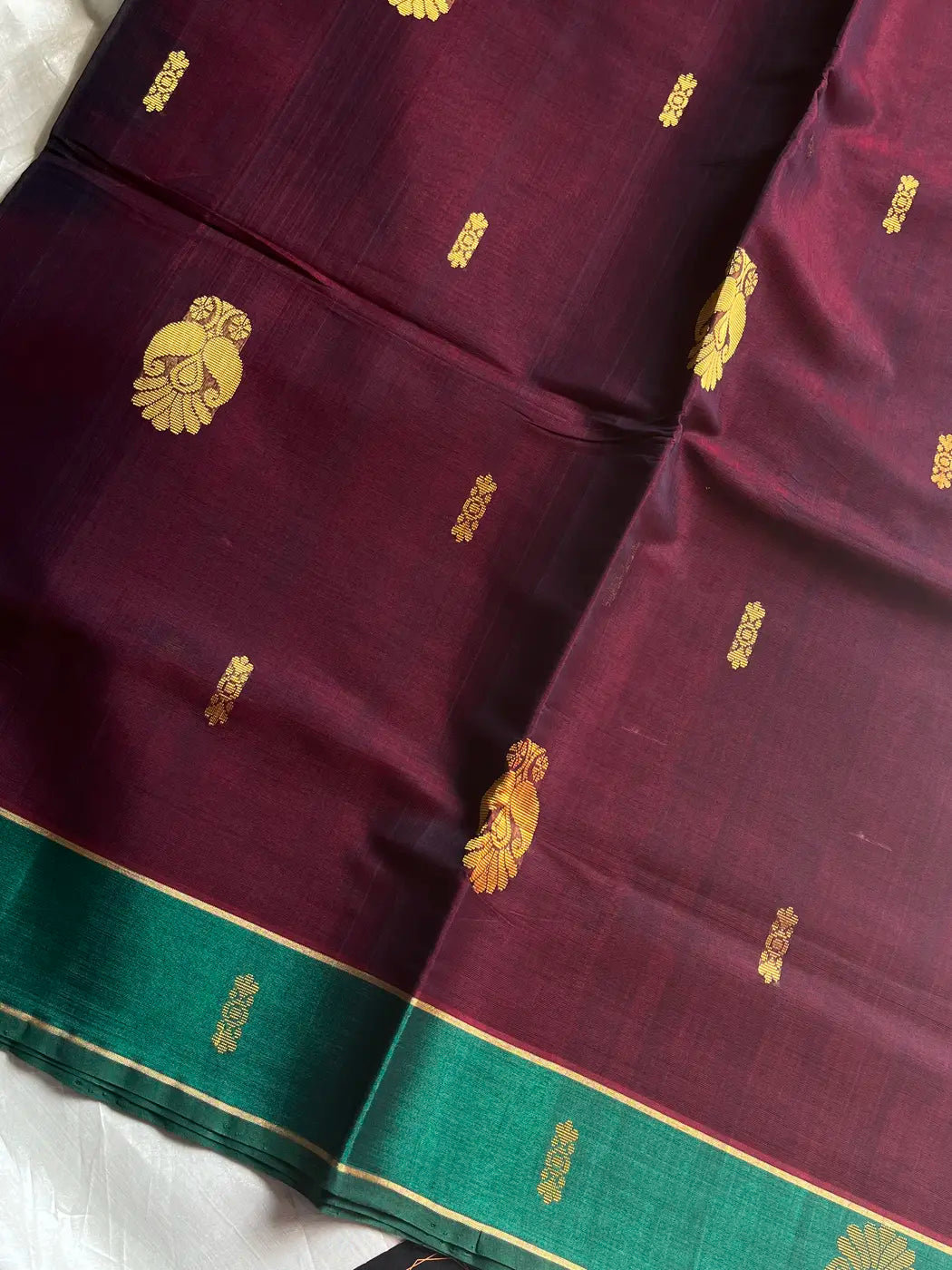 Vegan Silk Saree – Maroon Handloom Art Silk