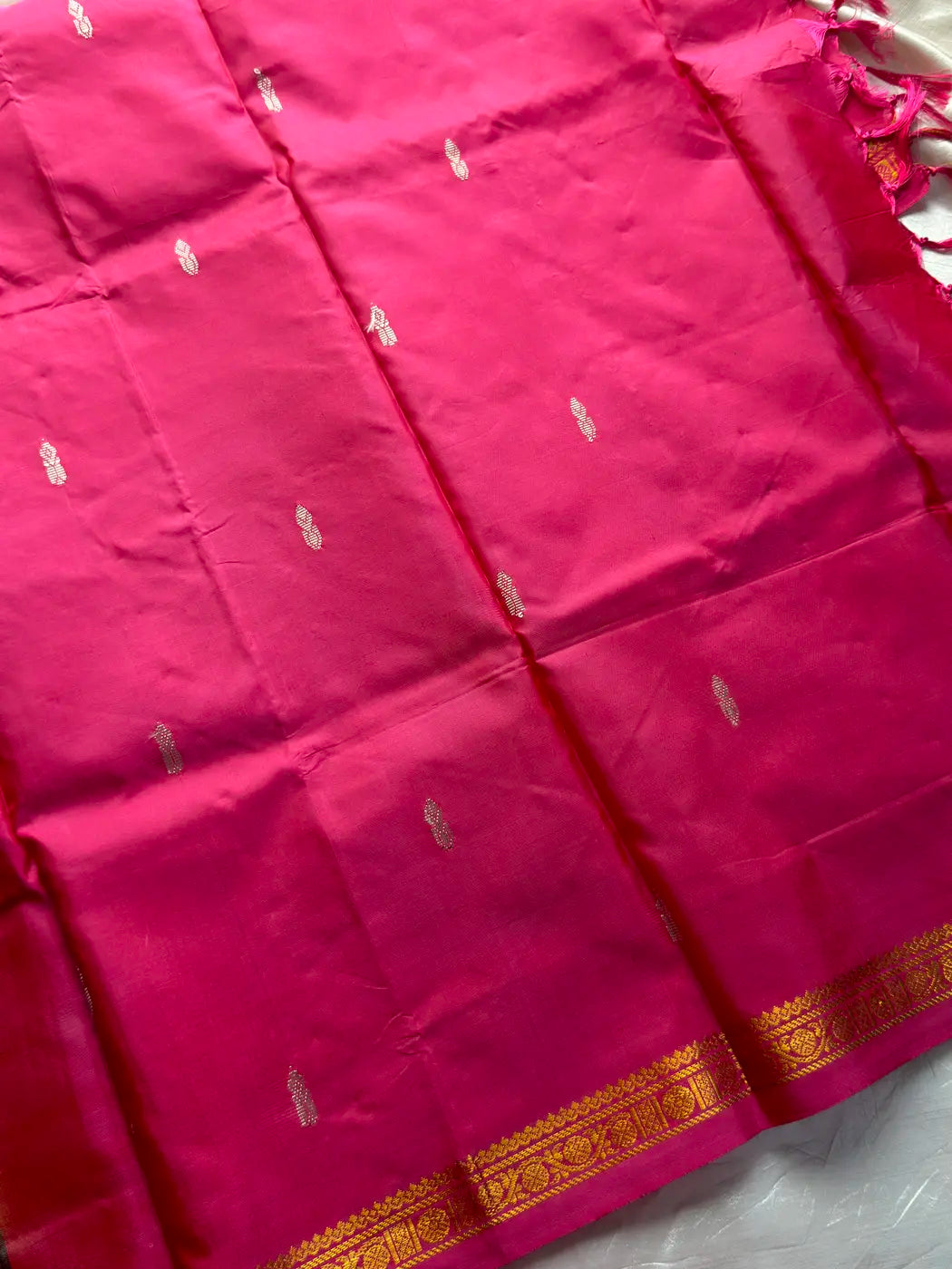 Vegan Silks | Chinnalampattu Saree – Golden Olive