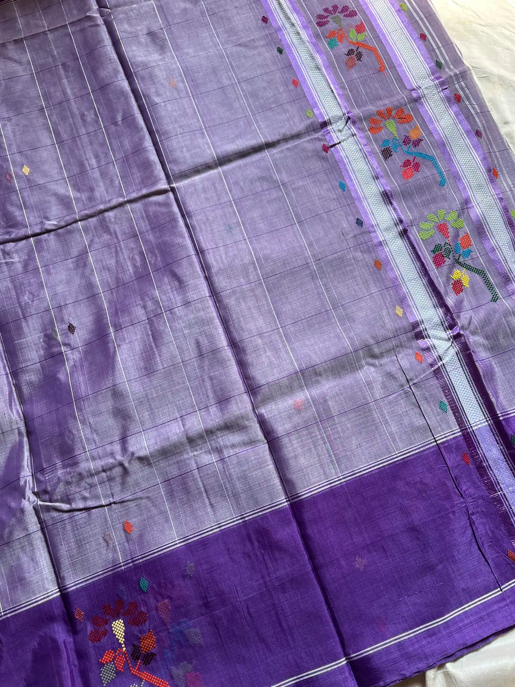 Chedibutta Saree - Handloom Vegan Art Silk - Lavender