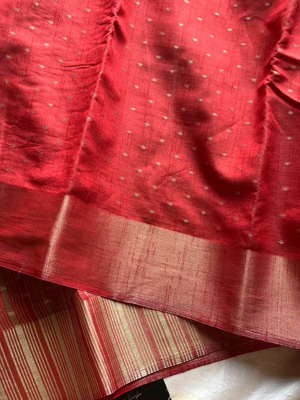 Semi Tussar - Red
