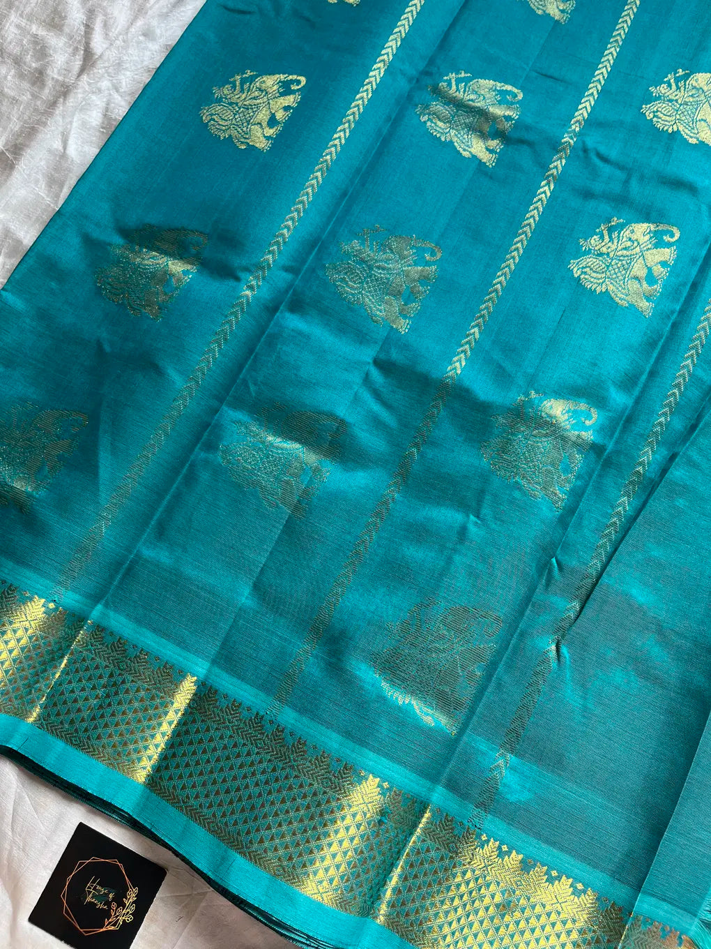 Pattu Nool Edit | Kanchi Silkcotton saree - Dark violet with sky blue