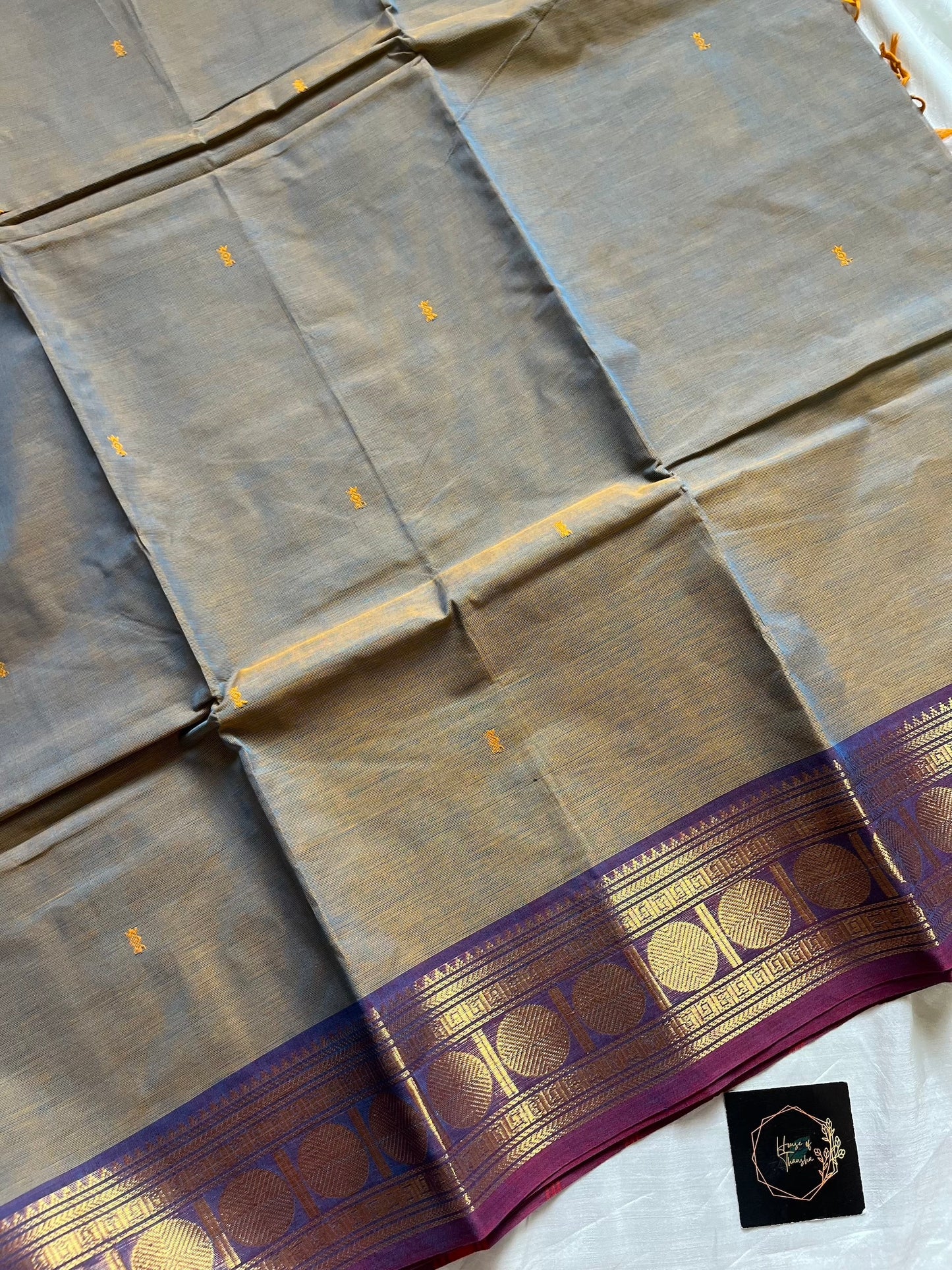 Dual Toned Ash handloom Kanchi cotton saree with contrast border – House of Thansha
