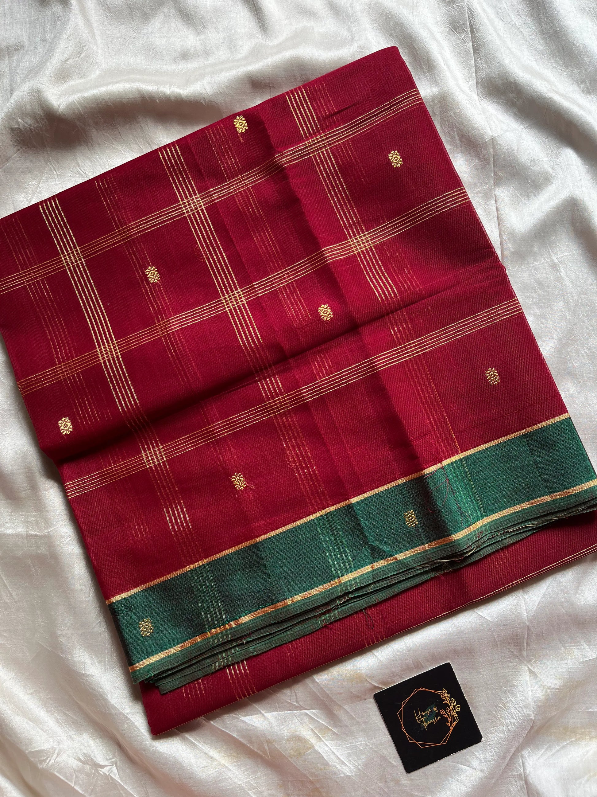 Maroon vegan checked handloom art silk saree with green border and motifs – House of Thansha