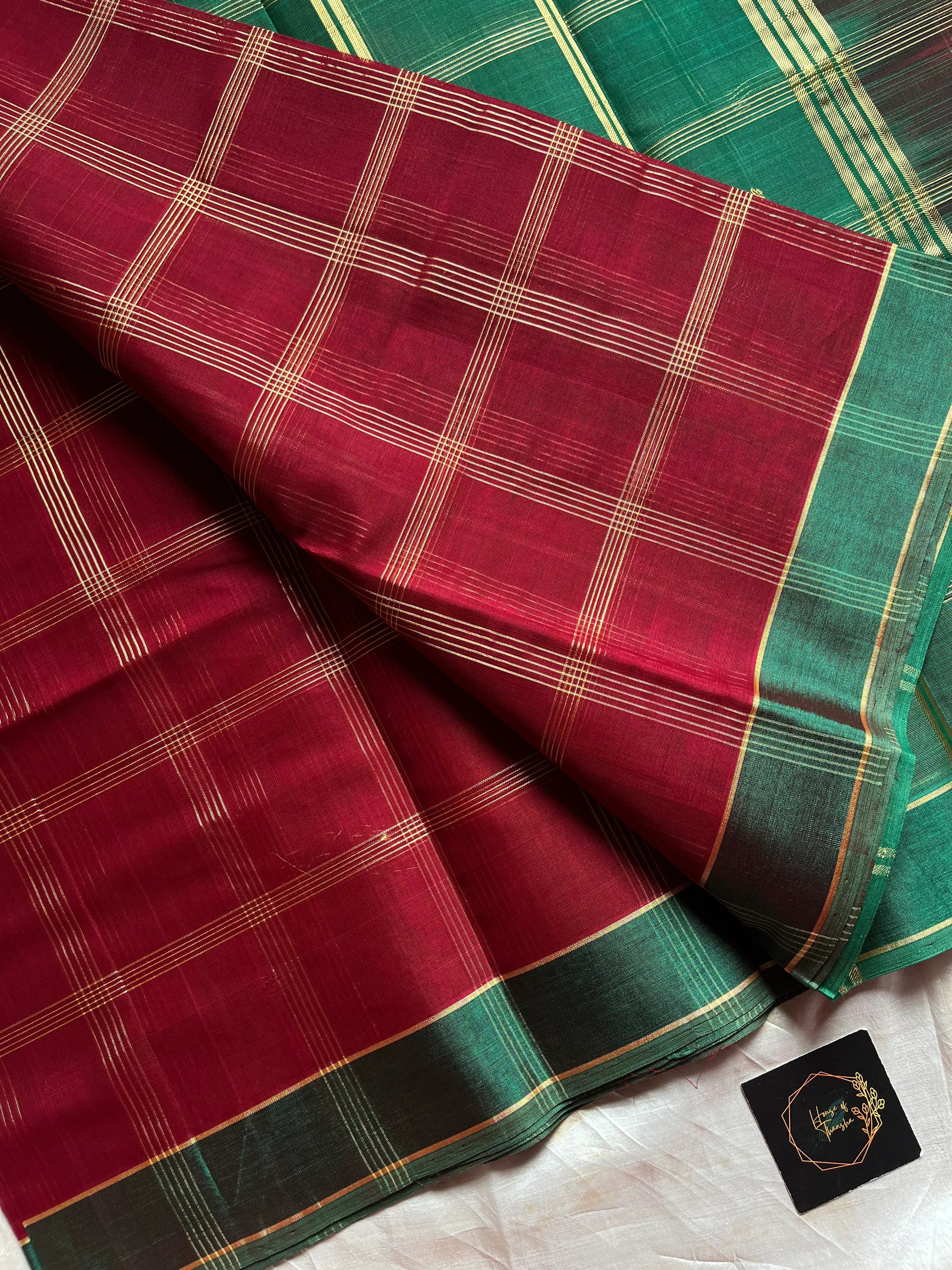 Maroon vegan checked handloom art silk saree with green border and motifs – House of Thansha
