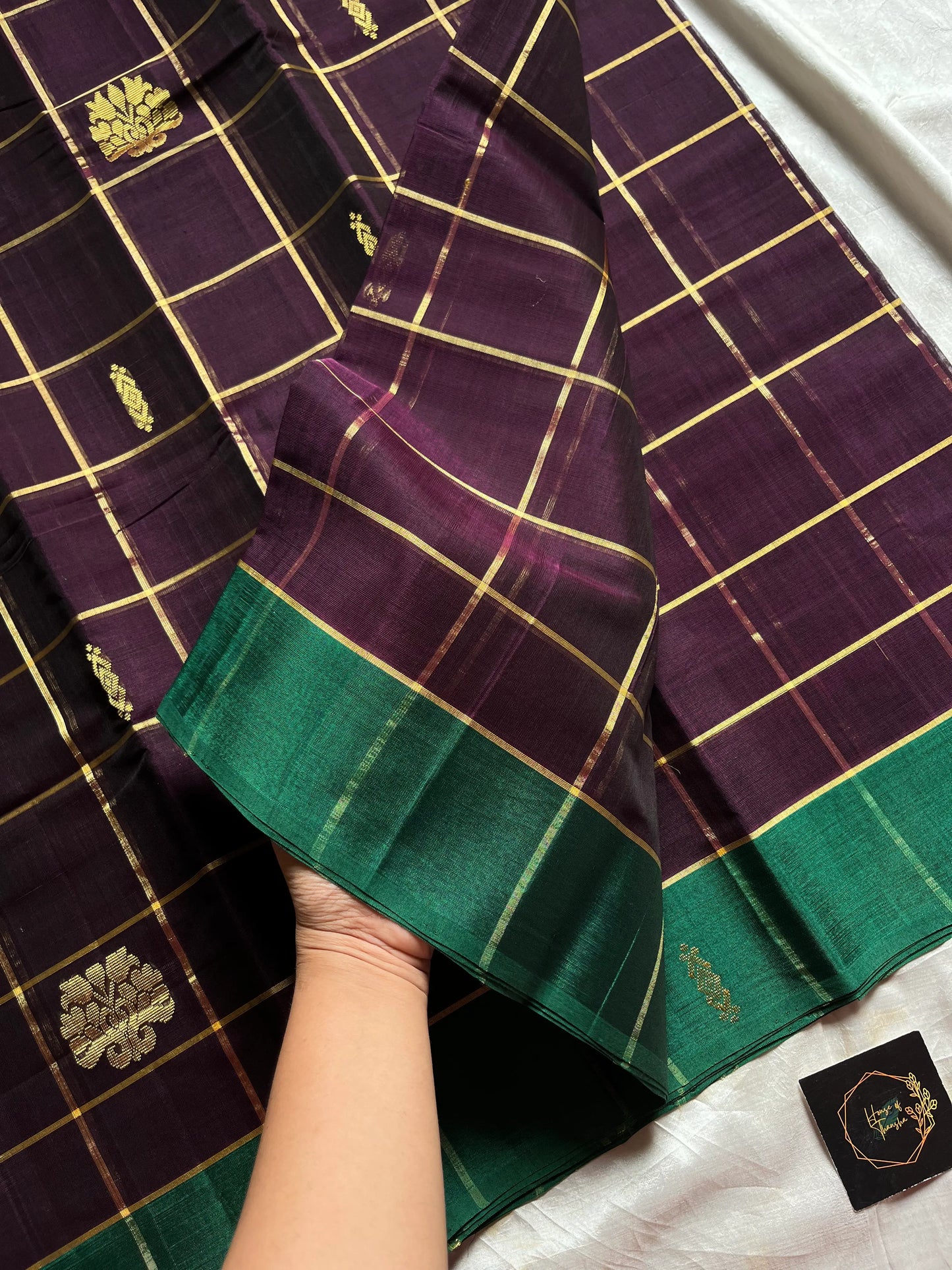 Royal purple vegan checked handloom art silk saree with green border and motifs – House of Thansha