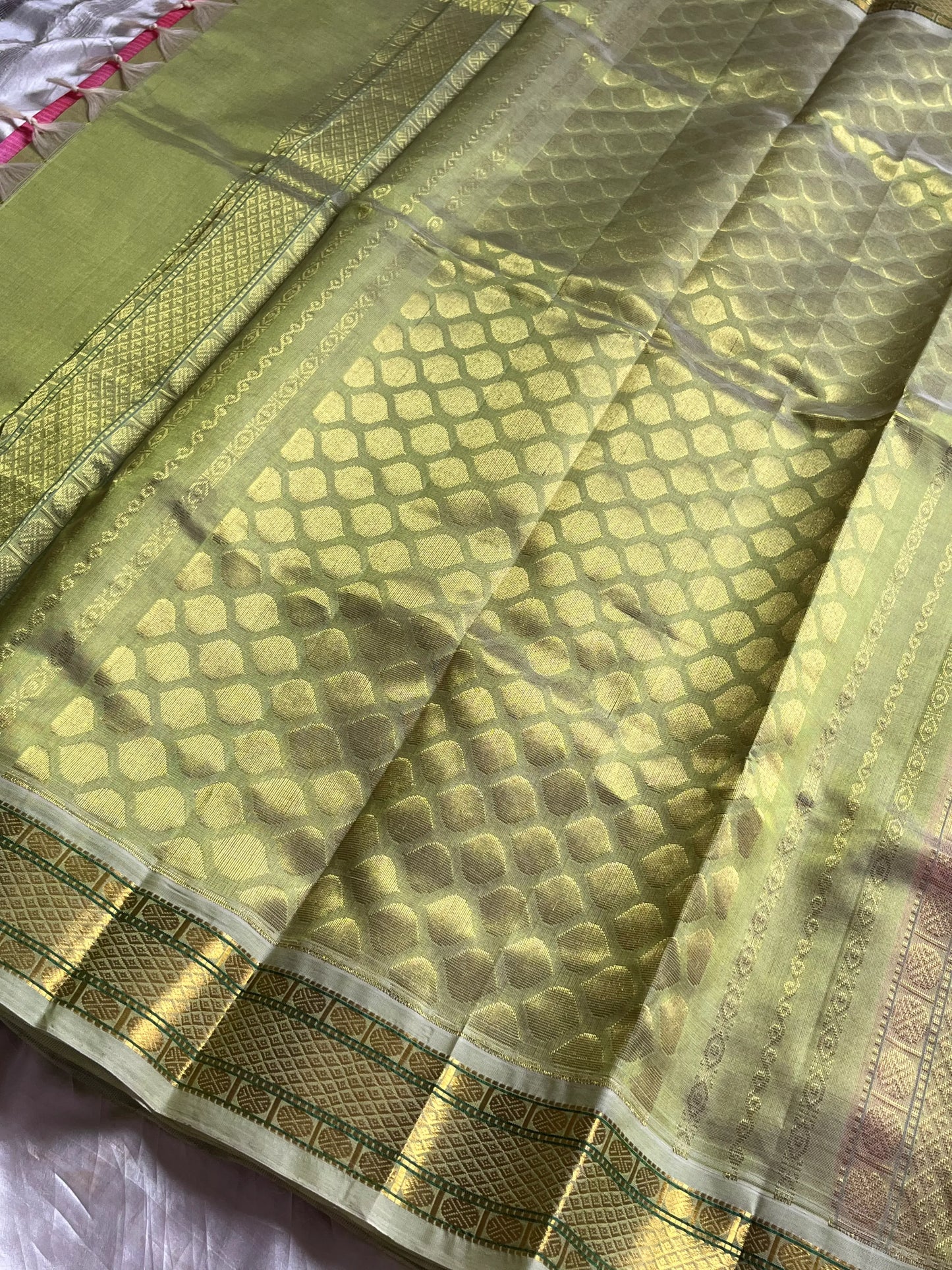 Pattu Nool Edit – Pink with Pastel Green Kanchi Silkcotton
