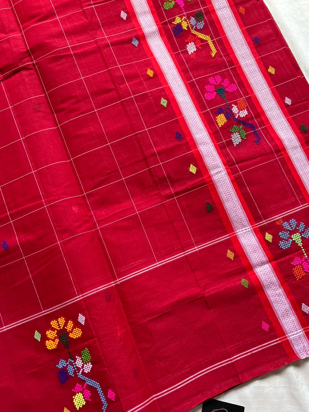 Chedibutta Saree - Handloom Cotton - Red