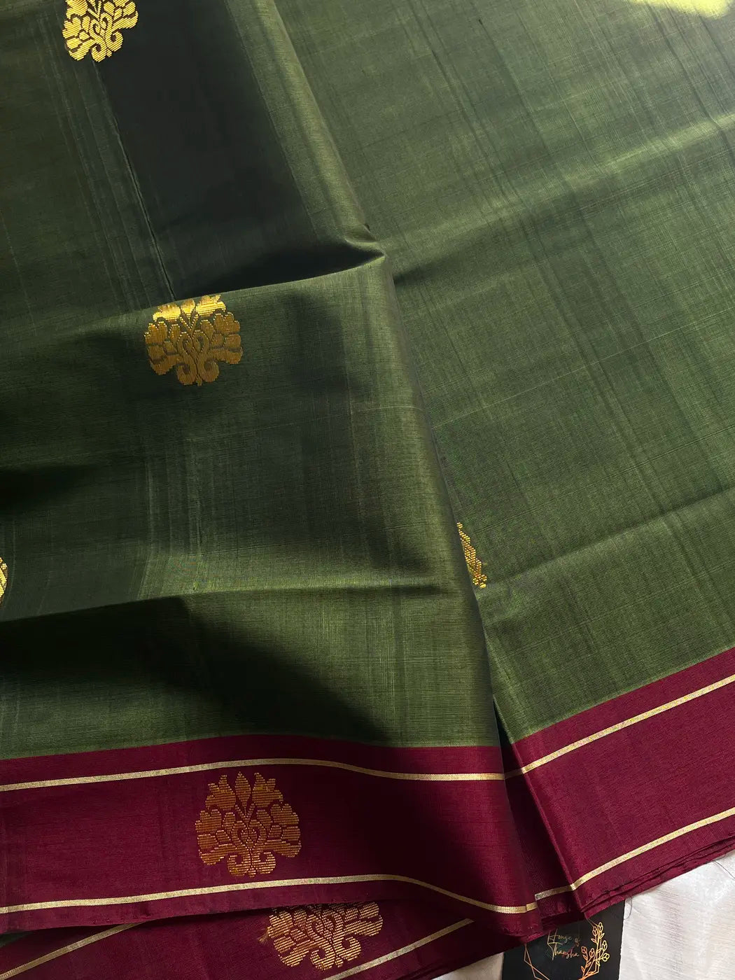 Vegan Silk Saree – Mehandi Green Handloom Art Silk