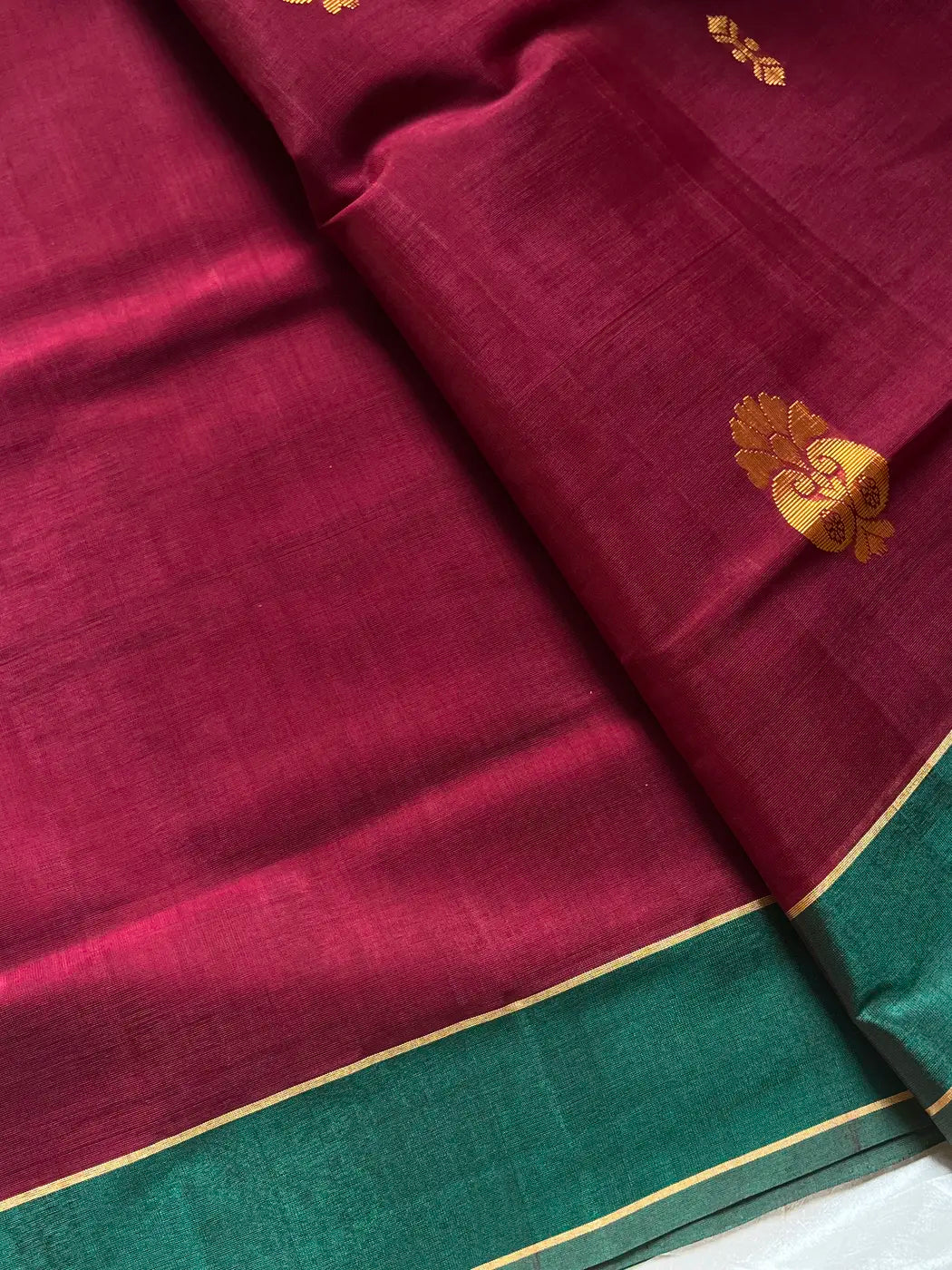 Vegan Silk Saree – Maroon Handloom Art Silk