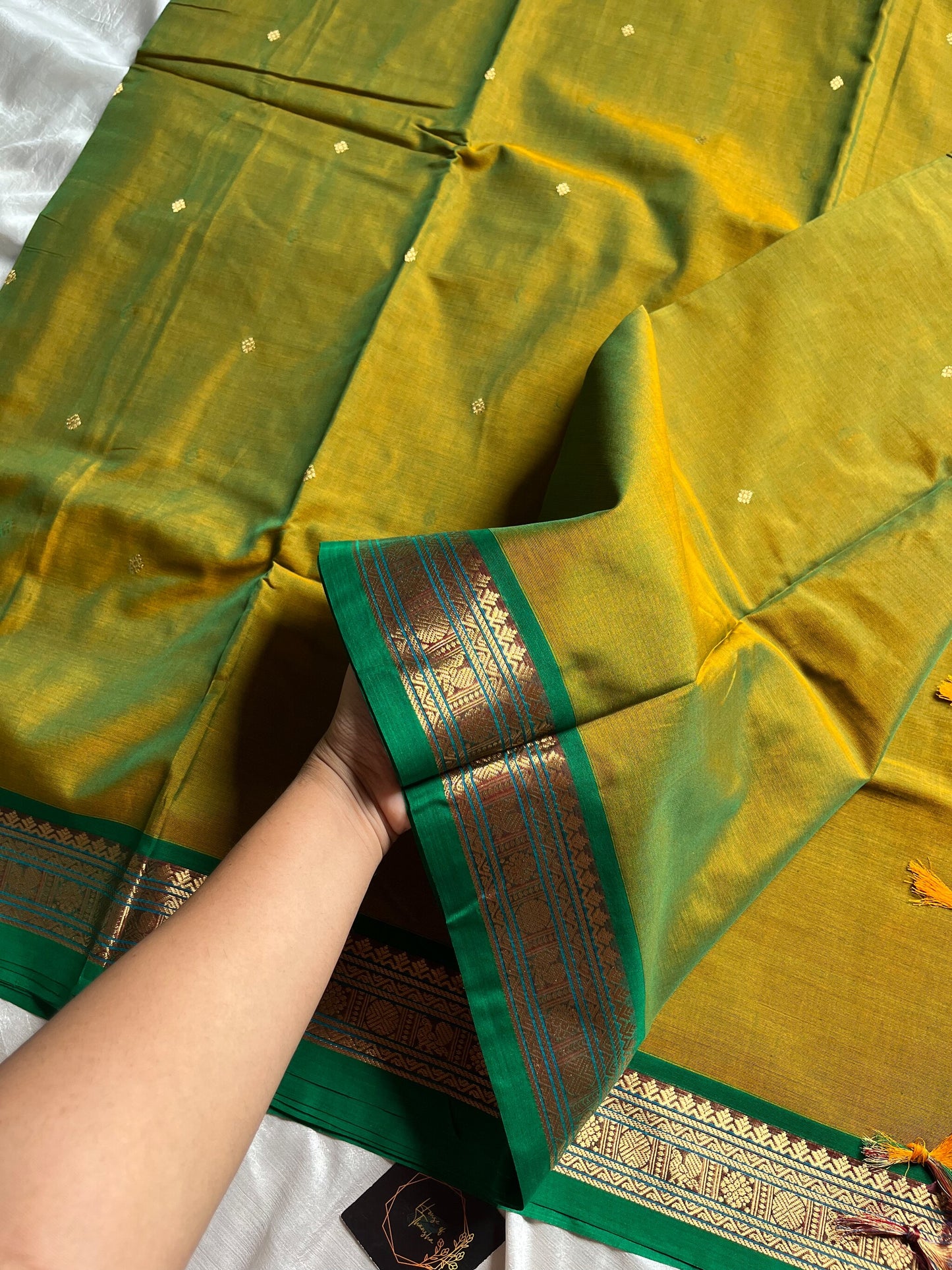 120 Count Mercerised Kanchi Cotton Saree with Zari Border and Grand Pallu – House of Thansha