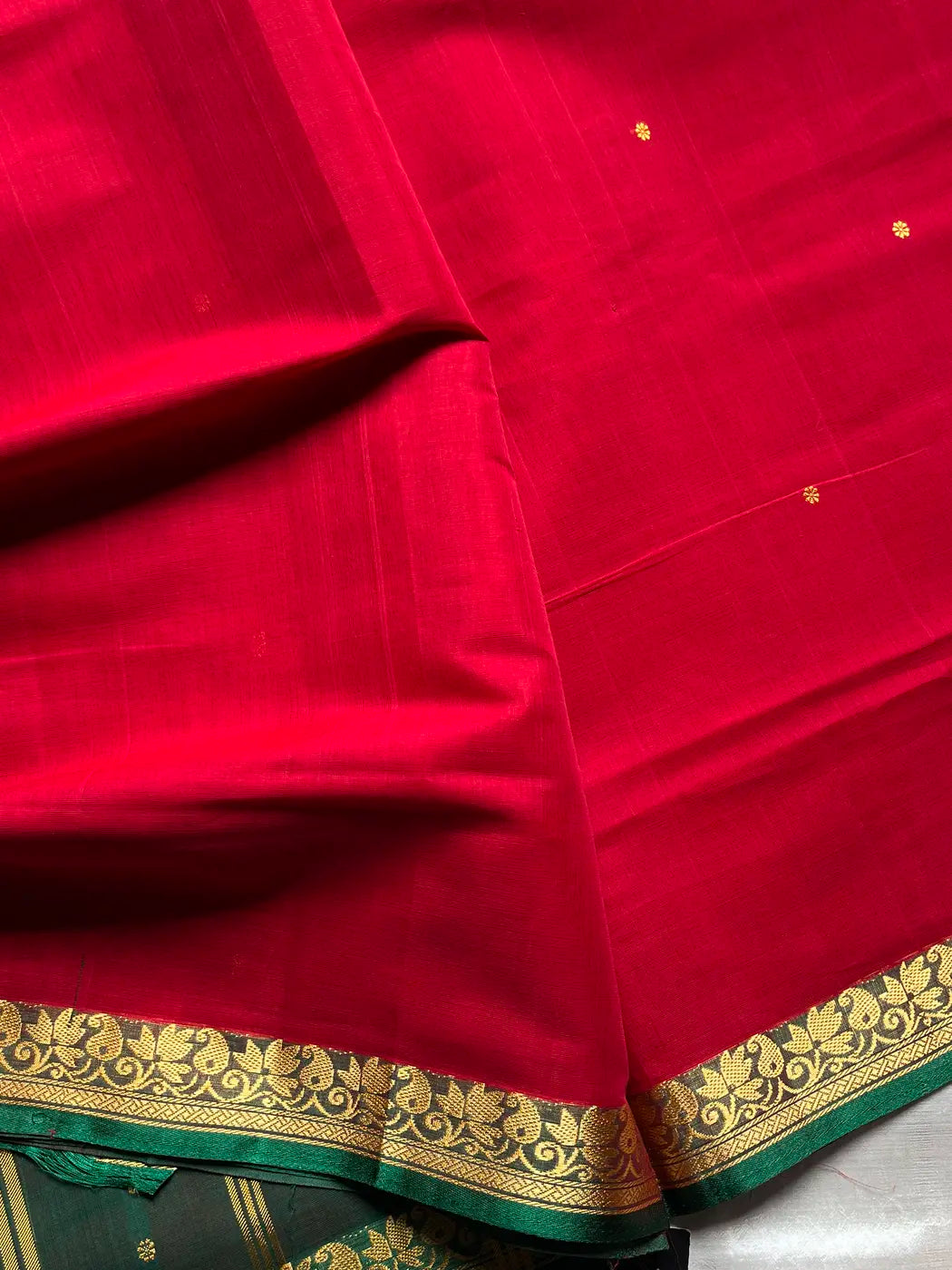 Vegan Silk Saree – Red Handloom Art Silk