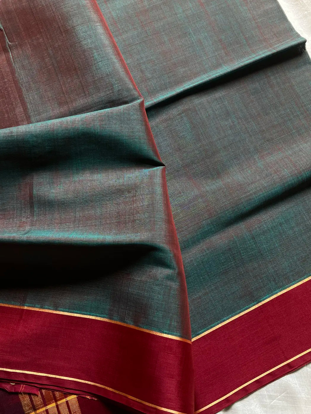 Vegan Silk Saree – Maroonish Green Handloom Art Silk