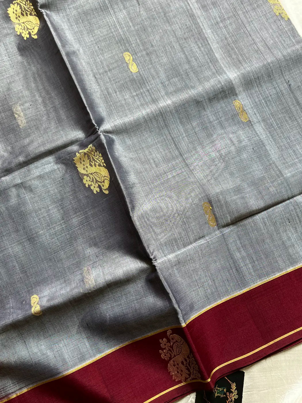 Vegan Silk Saree – Grey & Maroon Handloom Art Silk
